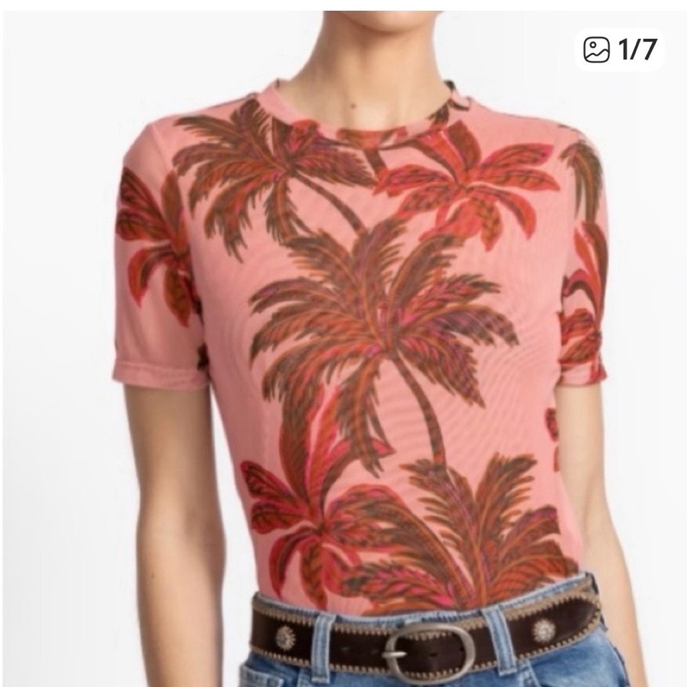 Johnny Was Jade Tropical coral Palm Print Women's Tee